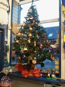 The Christmas tree in the shop